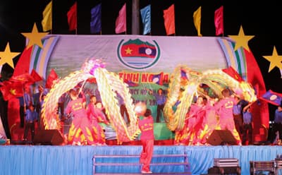 Giao lưu nghệ thuật “Việt – Lào tình nghĩa sắt son” sôi động và lan tỏa