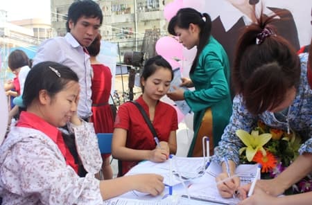 Ngày hội việc làm thanh niên Thủ đô: Trao gửi cơ hội, niềm tin