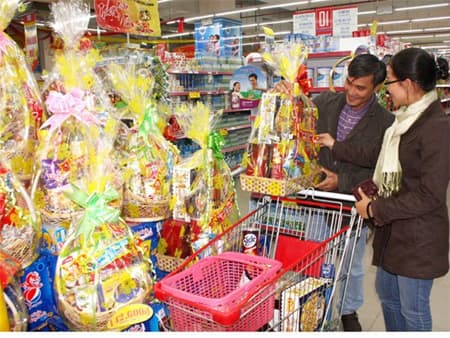 Thủ tướng yêu cầu bình ổn giá cả thị trường, bảo đảm trật tự an toàn xã hội dịp Tết Giáp Ngọ 2014
