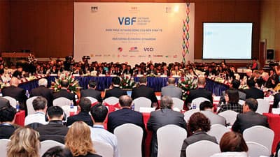 Khai mạc Diễn đàn Doanh nghiệp Việt Nam 2012