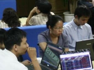 “Nhà đầu tư không nên bỏ qua diễn biến buổi chiều”