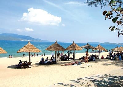 Sôi động thị trường du lịch biển đảo