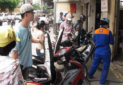 Giữ nguyên giá bán xăng, dầu