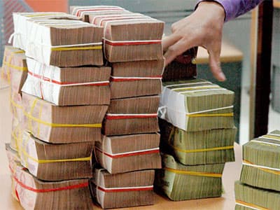 Lãi suất liên ngân hàng giảm ở hầu hết các kỳ hạn
