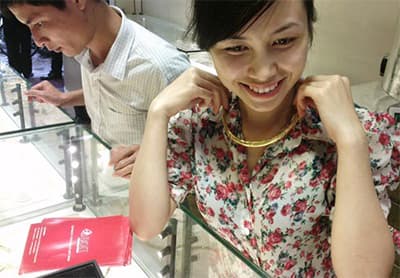 Chênh lệch giá vàng tăng mạnh