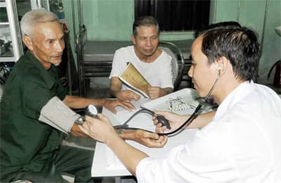 Bộ Quốc phòng hỗ trợ, chăm sóc thương binh, bệnh binh nặng