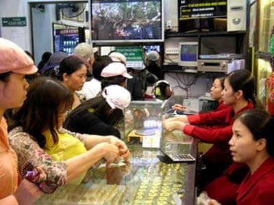 Mở cửa sáng nay, giá vàng giảm mạnh