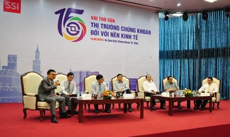 Nâng cao vai trò của thị trường chứng khoán đối với nền kinh tế
