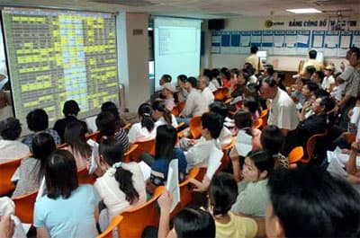 Thị trường chứng khoán lên ngôi?