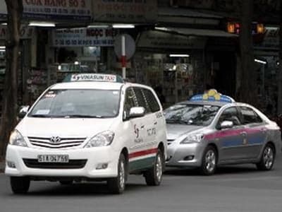 Nhiều hãng taxi tăng giá cước do giá xăng dầu tăng