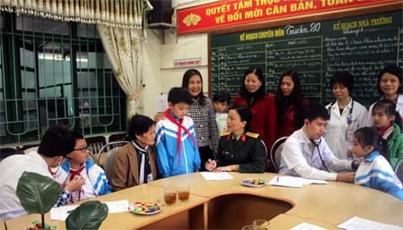 Thanh Hóa: Nhiều học sinh được khám, tư vấn miễn phí về bệnh tim