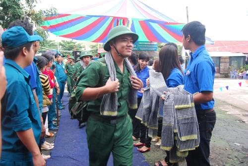 "Tròn khâu" từ cơ sở