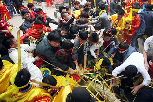 Bao giờ hết những cảnh này?