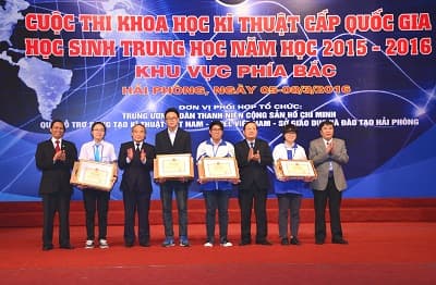 Nuôi dưỡng niềm đam mê nghiên cứu khoa học cho tuổi trẻ