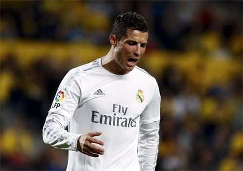 Vòng 29 La Liga: Real thắng nhọc Las Palmas