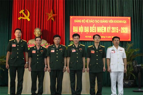 Cán bộ trẻ say mê nghiên cứu khoa học
