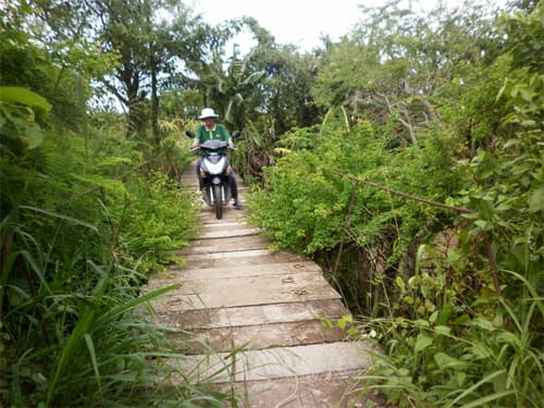 Mong manh cầu tạm