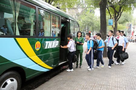 Xung kích giải quyết ùn tắc giao thông