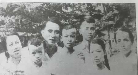 “Cha tôi, người đồng nghiệp đáng kính!”