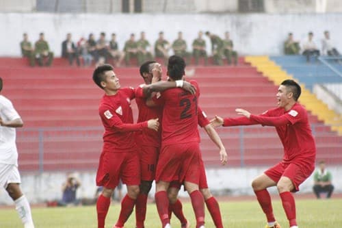 Hải Phòng vững ngôi đầu, Hà Nội T&T đứng cuối bảng