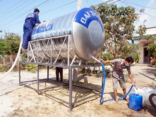 Những xe nước ấm lòng dân