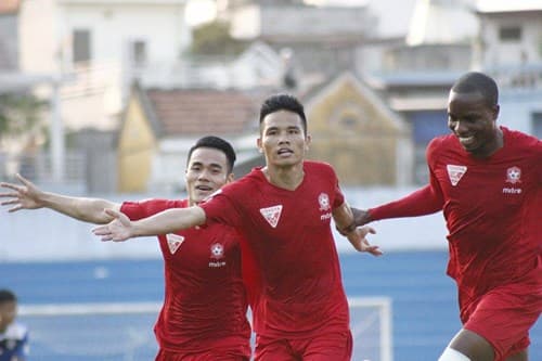 Vòng 7 V-League 2016: Hải Phòng tiếp tục đứng đầu bảng xếp hạng