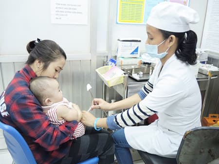 Việt Nam bảo vệ thành quả thanh toán bệnh bại liệt