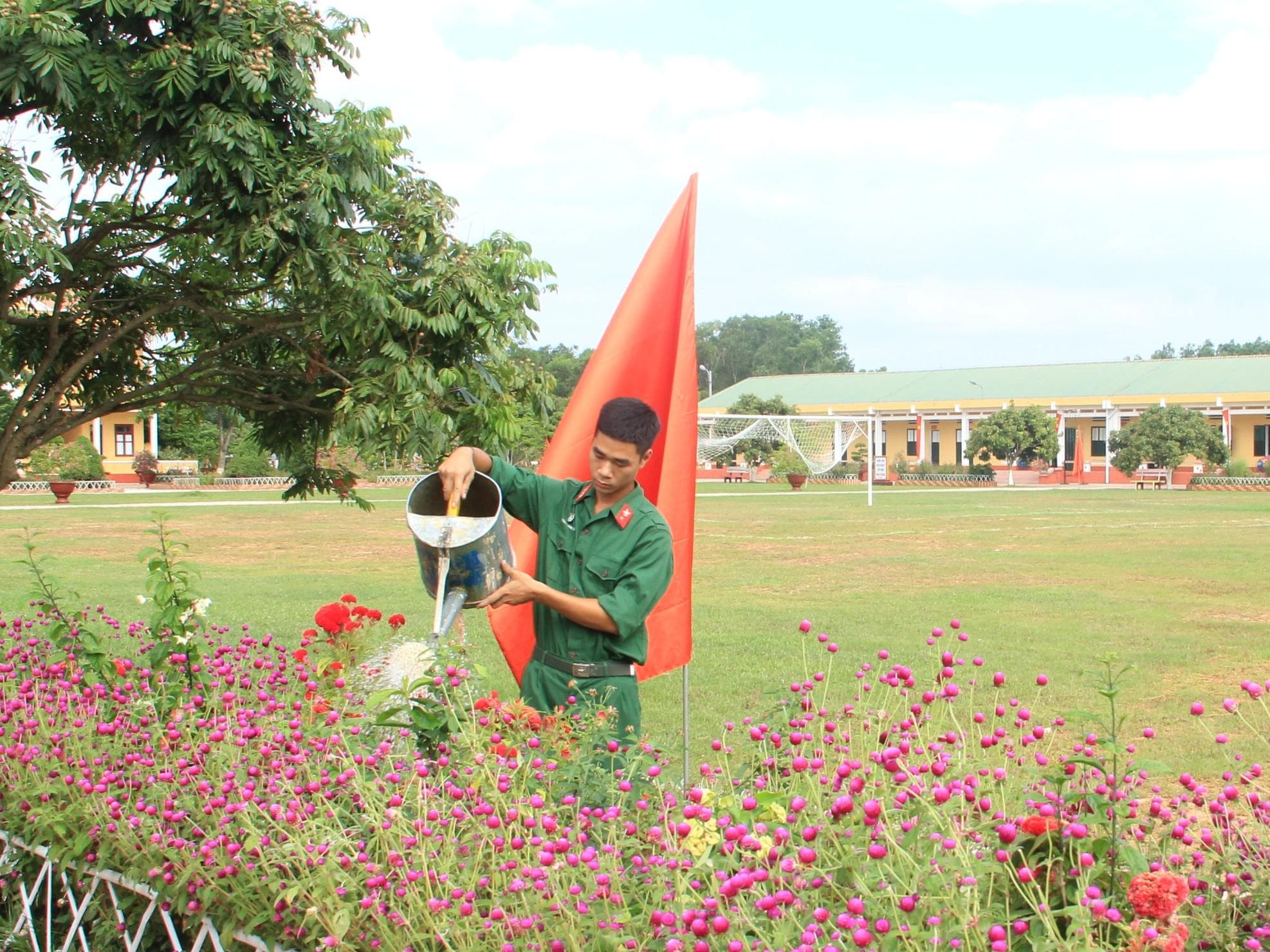 Trung đoàn "đẹp như công viên"