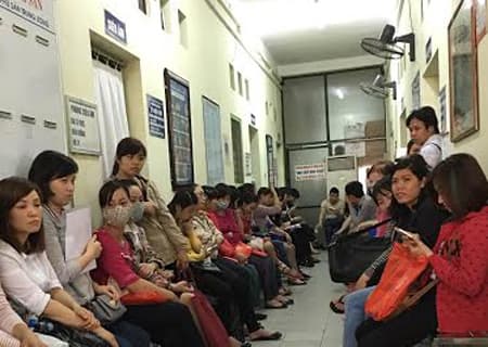 Tăng cường công tác khám, chữa bệnh trong những ngày nắng nóng