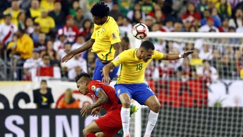 Copa America: Brazil bị loại ngay từ vòng bảng