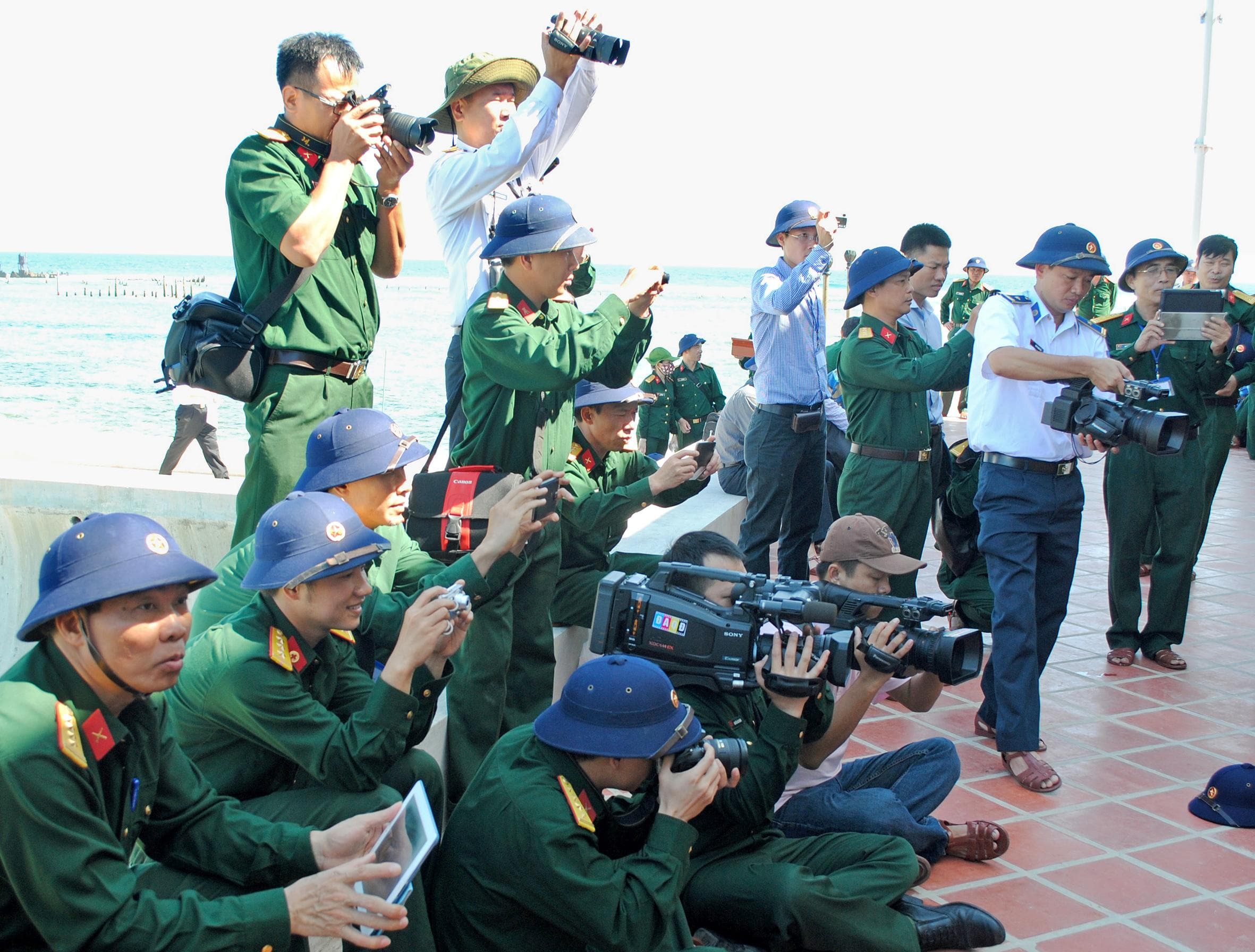 Bản lĩnh phóng viên trong thời đại bùng nổ thông tin
