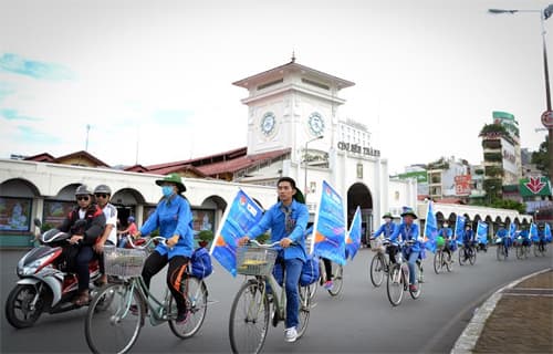 Xuất quân Hành trình xe đạp “Từ trái tim đến ánh mắt”