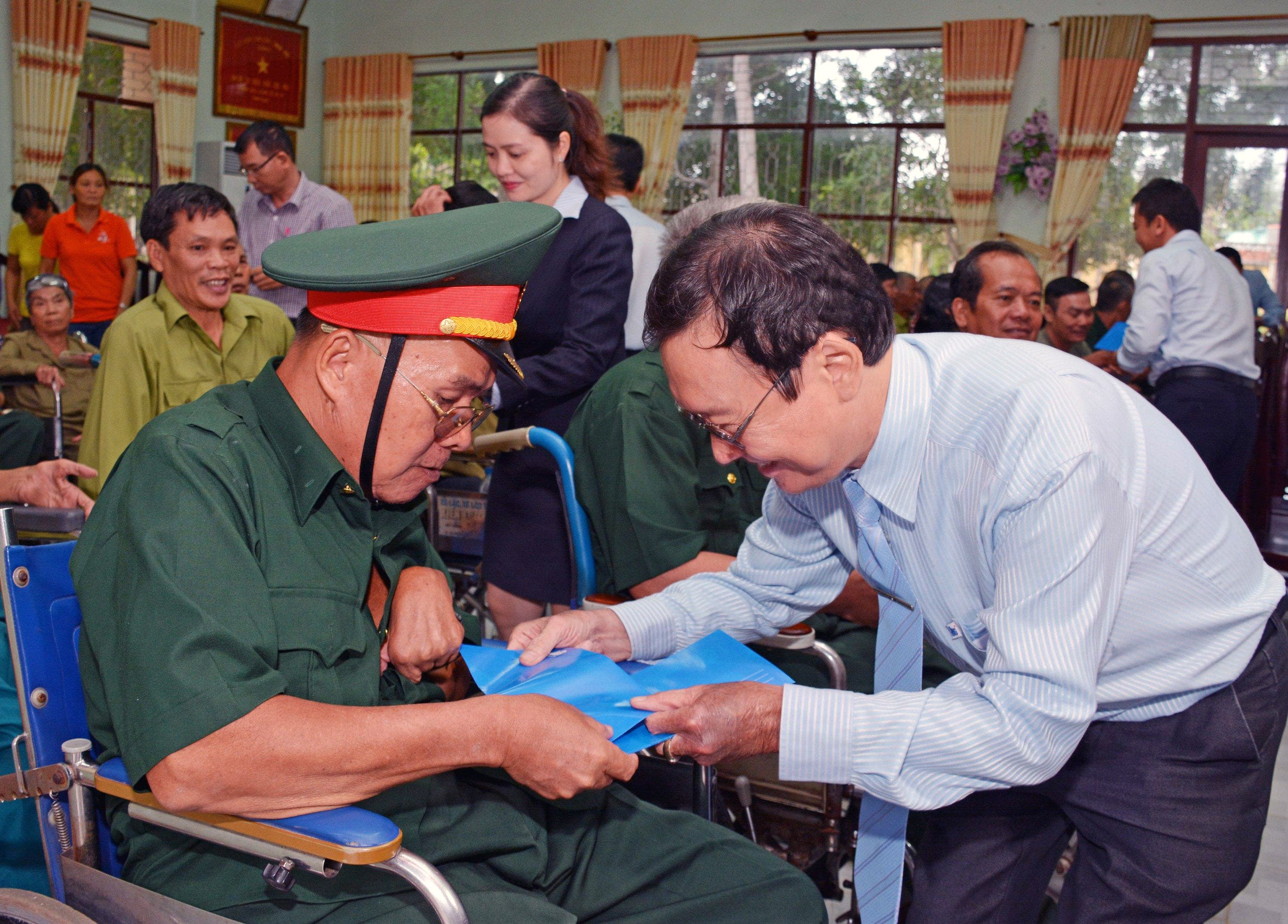 MB: 20 năm vững bước về phía Nam