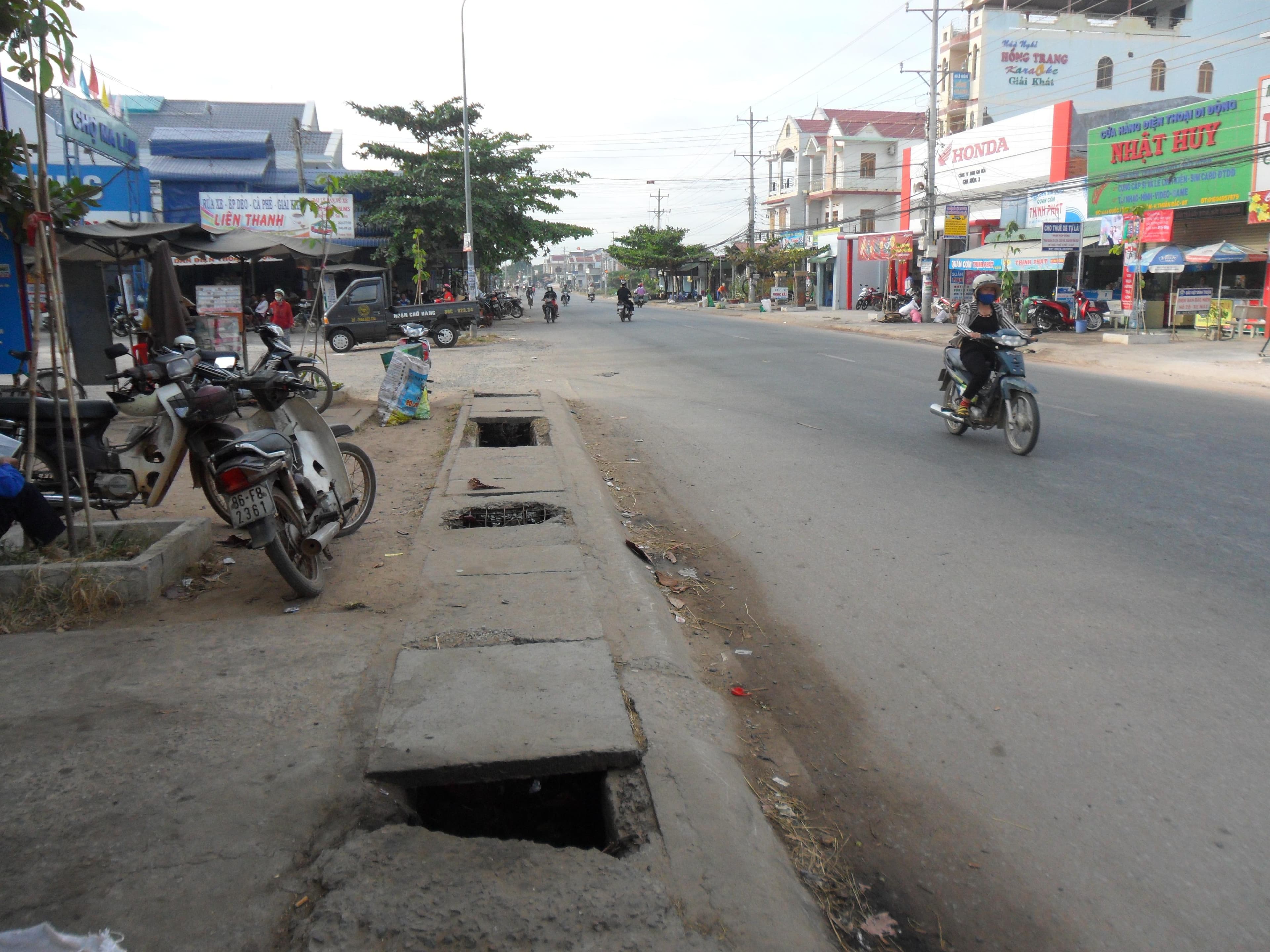 "Hạt sạn" trên tuyến phố văn minh