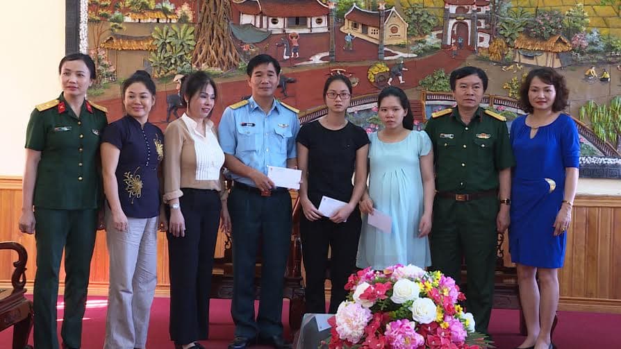 Vẹn tròn ân nghĩa