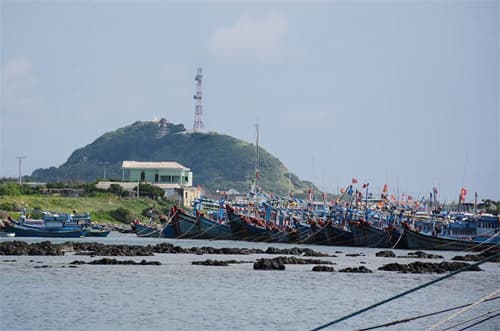 Nhịp sống yên bình trên đảo tiền tiêu