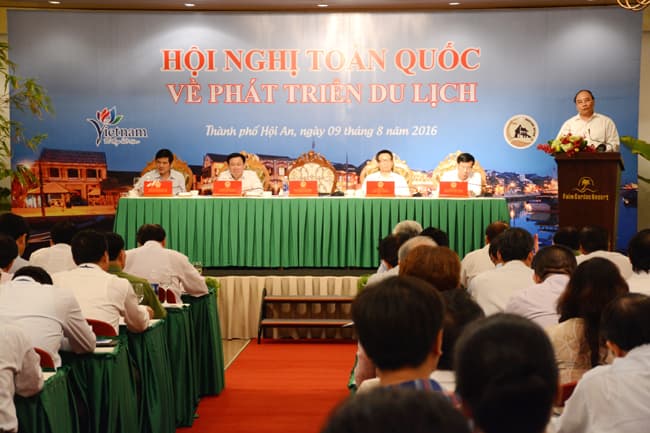 Tìm giải pháp để du lịch Việt Nam trở thành ngành kinh tế mũi nhọn