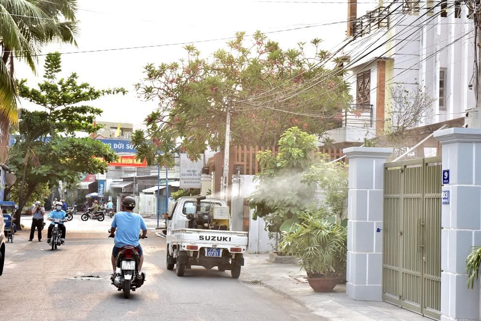 Xử phạt nghiêm tổ chức, cá nhân không thực hiện các biện pháp phòng, chống dịch Zika