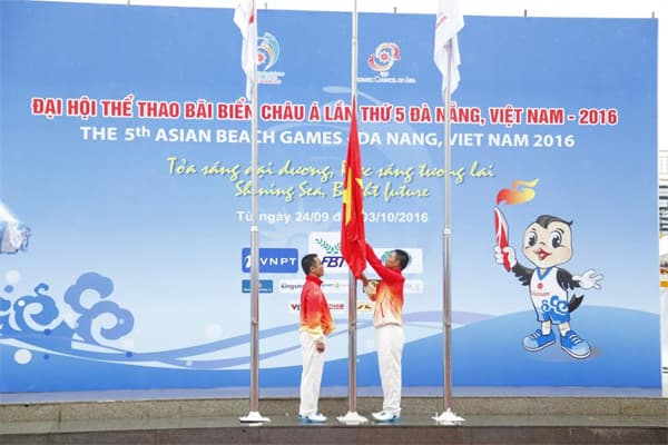 Lễ thượng cờ Đại hội Thể thao bãi biển châu Á lần thứ 5 tại Đà Nẵng