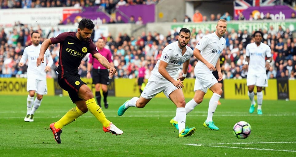Vòng 6 Premier League: Man City bất bại, Liverpool thắng đậm Hull City
