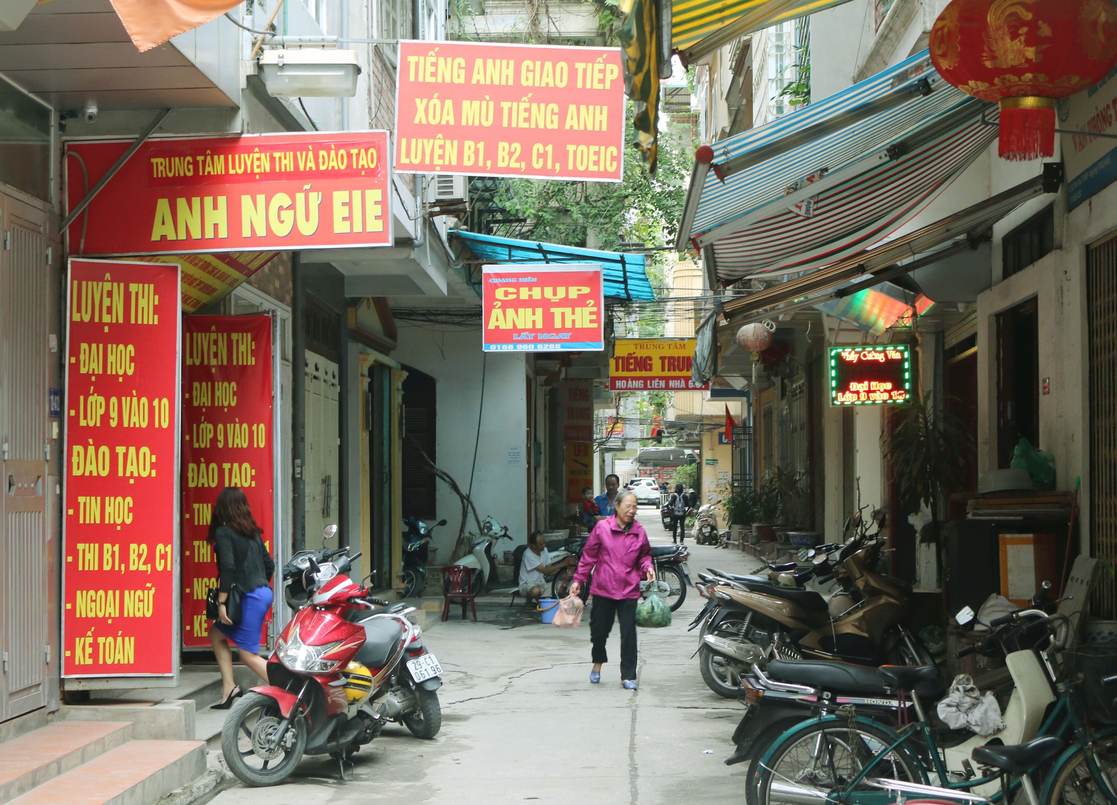 Cần cân nhắc khi đến các "lò" luyện thi trắc nghiệm