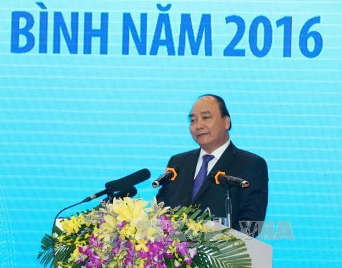 Thủ tướng Nguyễn Xuân Phúc dự Hội nghị xúc tiến đầu tư tỉnh Hòa Bình