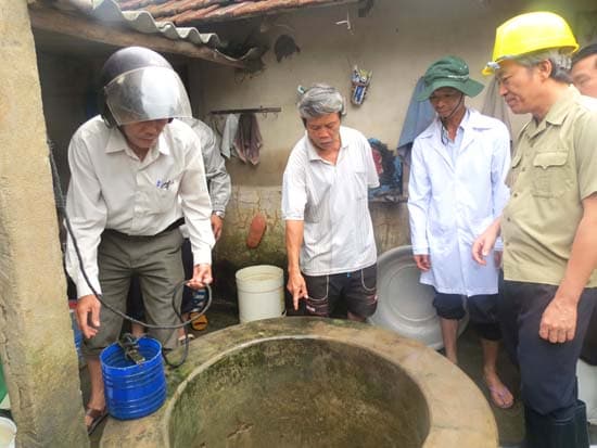 Ngành Y tế ứng phó và khắc phục hậu quả mưa lũ tại các tỉnh miền Trung