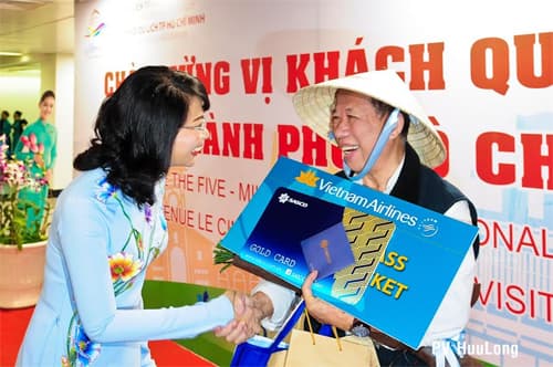 TP Hồ Chí Minh đón vị khách quốc tế thứ 5 triệu