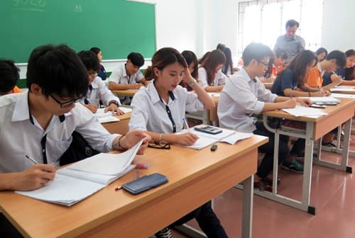 Bộ Giáo dục và Đào tạo chỉ đạo điều chuyển giáo viên dạy mầm non, tiểu học