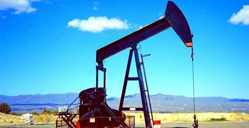 WB dự báo giá dầu thế giới tăng hơn 35%