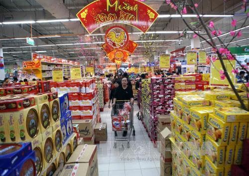 Cận Tết - hàng hóa dồi dào, giá ổn định