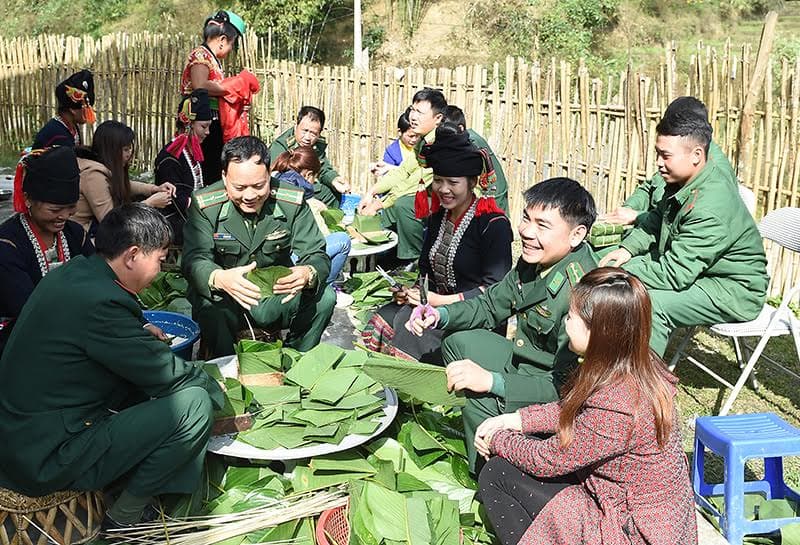 Xuân biên phòng - Ấm lòng dân biên cương