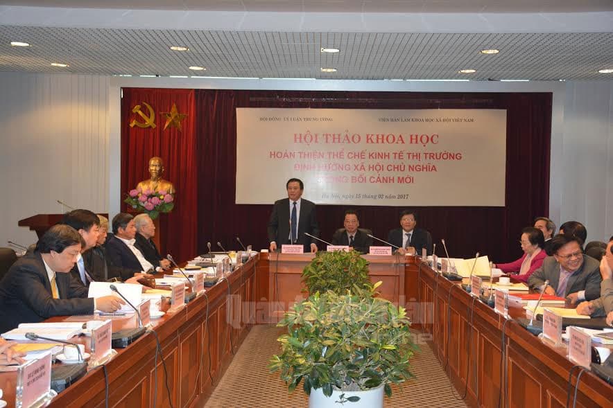 Hội thảo khoa học “Hoàn thiện thể chế kinh tế thị trường định hướng XHCN trong bối cảnh mới”