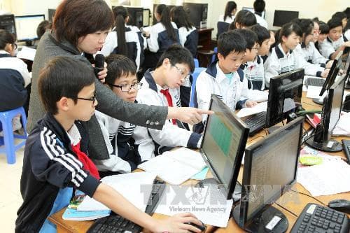 Hà Nội dự kiến tăng học phí nhưng không ảnh hưởng đến học sinh nghèo